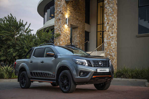 Jual Poster Nissan 2019 Navara Stealth Double Cab Grey Pickup 1ZM