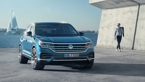 Jual Poster Volkswagen Touareg 2018 TDI Front 1ZM