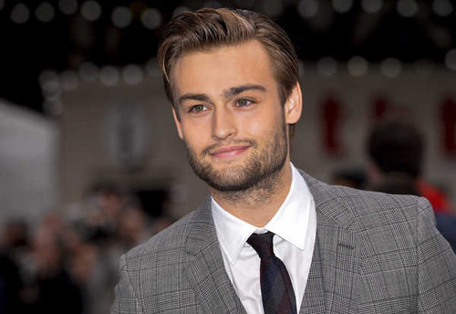 Jual Poster Actors Douglas Booth Actor English Smile APC