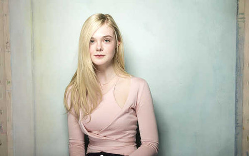 Jual Poster Actresses Elle Fanning9 APC