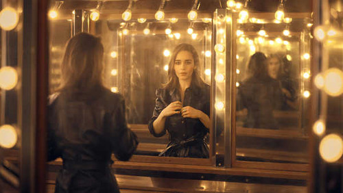 Jual Poster Actresses Emilia Clarke Actress English Mirror Reflection6 APC Jual Poster Actresses Emilia Clarke Actress English Mirror Reflection6 APC