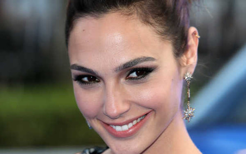Jual Poster Actresses Gal Gadot Actress Israeli APC009 Jual Poster Actresses Gal Gadot Actress Israeli APC009