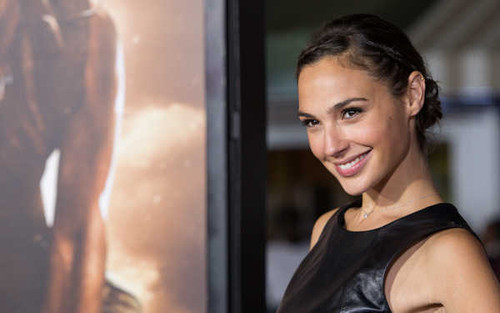 Jual Poster Actresses Gal Gadot Actress Israeli APC014 Jual Poster Actresses Gal Gadot Actress Israeli APC014