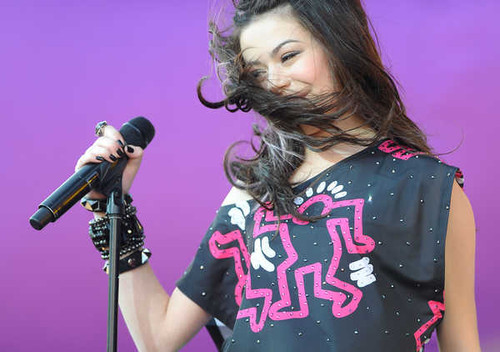 Jual Poster Actresses Miranda Cosgrove APC009
