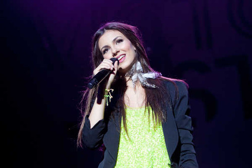 Jual Poster Actresses Victoria Justice APC005 Jual Poster Actresses Victoria Justice APC005