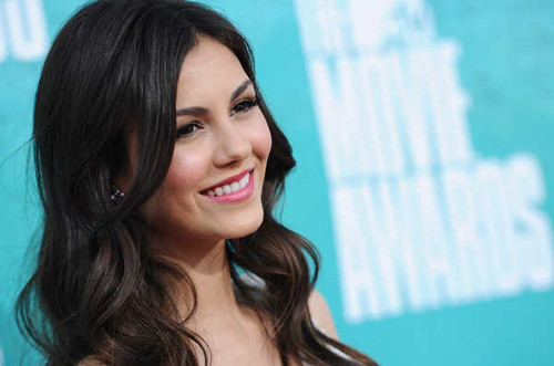 Jual Poster Actresses Victoria Justice APC025