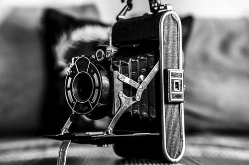 Jual Poster Camera Man Made Camera5 APC