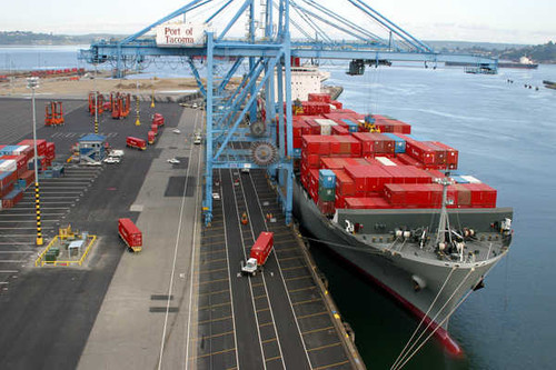 Jual Poster Man Made Container terminal APC 005