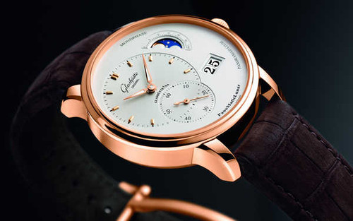 Jual Poster Man Made Watch APC 173