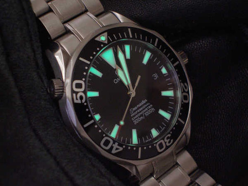 Jual Poster Man Made Watch APC 190