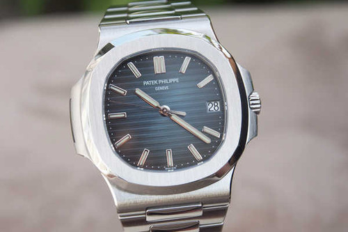 Jual Poster Man Made Watch APC 222