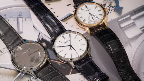 Jual Poster Man Made Watch APC 227