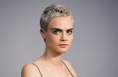 Models Cara Delevingne Actress English Model Shoe7 APC - Juragan Poster