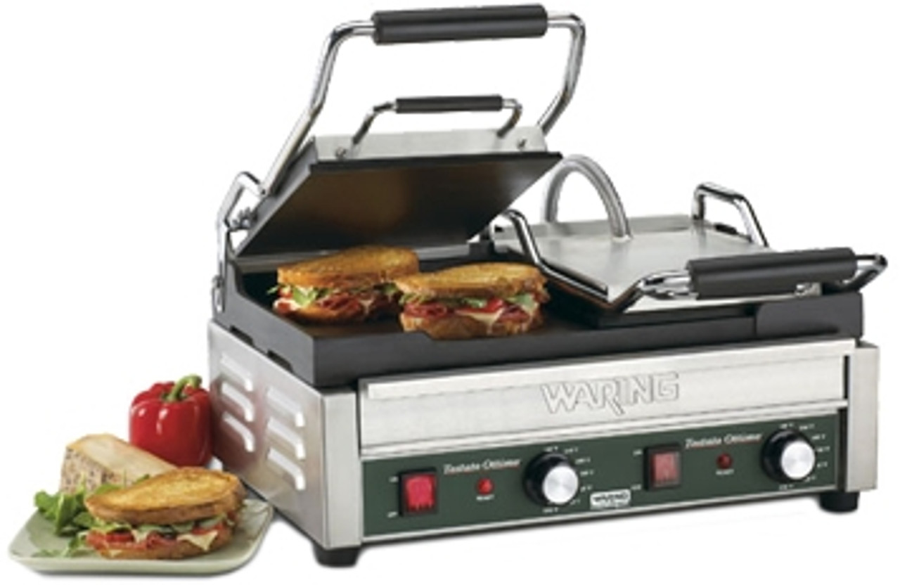 Waring WFG300 Dual Flat Surface Panini Grill - 17 x 9.25