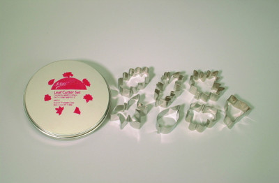 August Thomsen 4852 Cookie Cutter Set - Leaf Shape August Thomsen 4852 Cookie Cutter Set - Leaf Shape