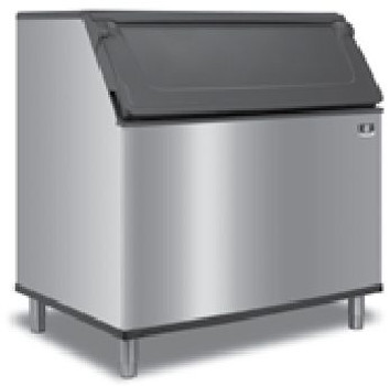 Rubbermaid Servin' Saver Ice Cube Storage Bin - Henery Hardware