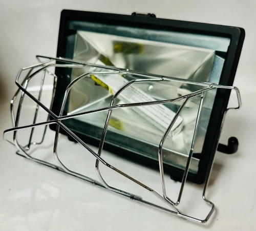 1301850526    Light Head 500W QTZ Light W/Lamp & Guard, P33001A