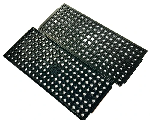 2 TRAYS  FPHJ-18i   IC Tray TQFP 10X10X  A2=1.4, 8X20=160, 150°C MAX