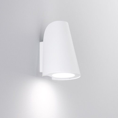 Fran TXE6617 Exto White Outdoor Wall Fitting