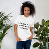 The goal is to be rich. Not to look rich. - Unisex Short Sleeve T-Shirt Motivational quotes 7810078