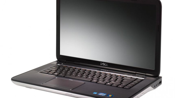Dell 15" XPS Laptop 8GB 1 TP Windows 10