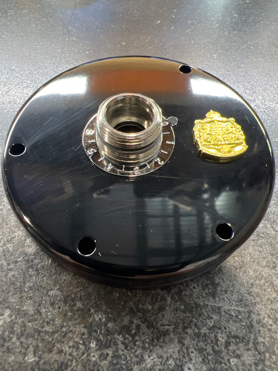 4475 RIGH TSIDE PLATE BLK GROOVED 5001C