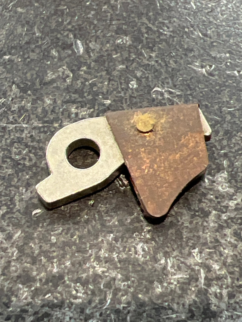 15325 ANTI-REV. DOG 1021-1022