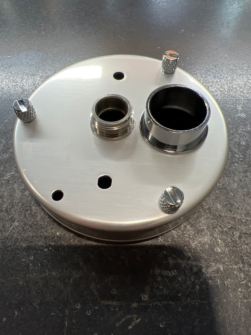 24547 RIGHT SIDE PLATE 7000 C3 (0301)