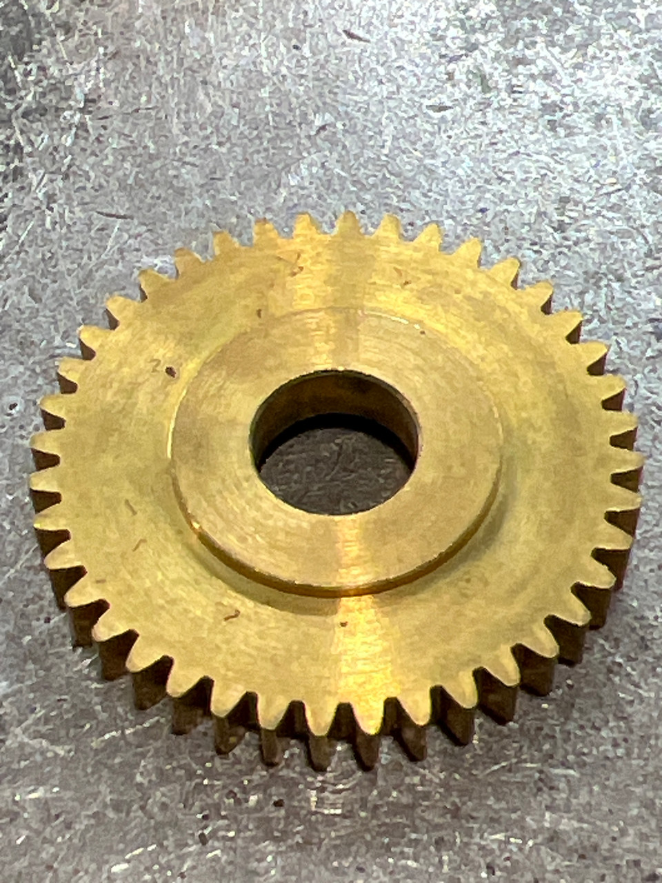 1072183 MAIN GEAR 7000C4LD