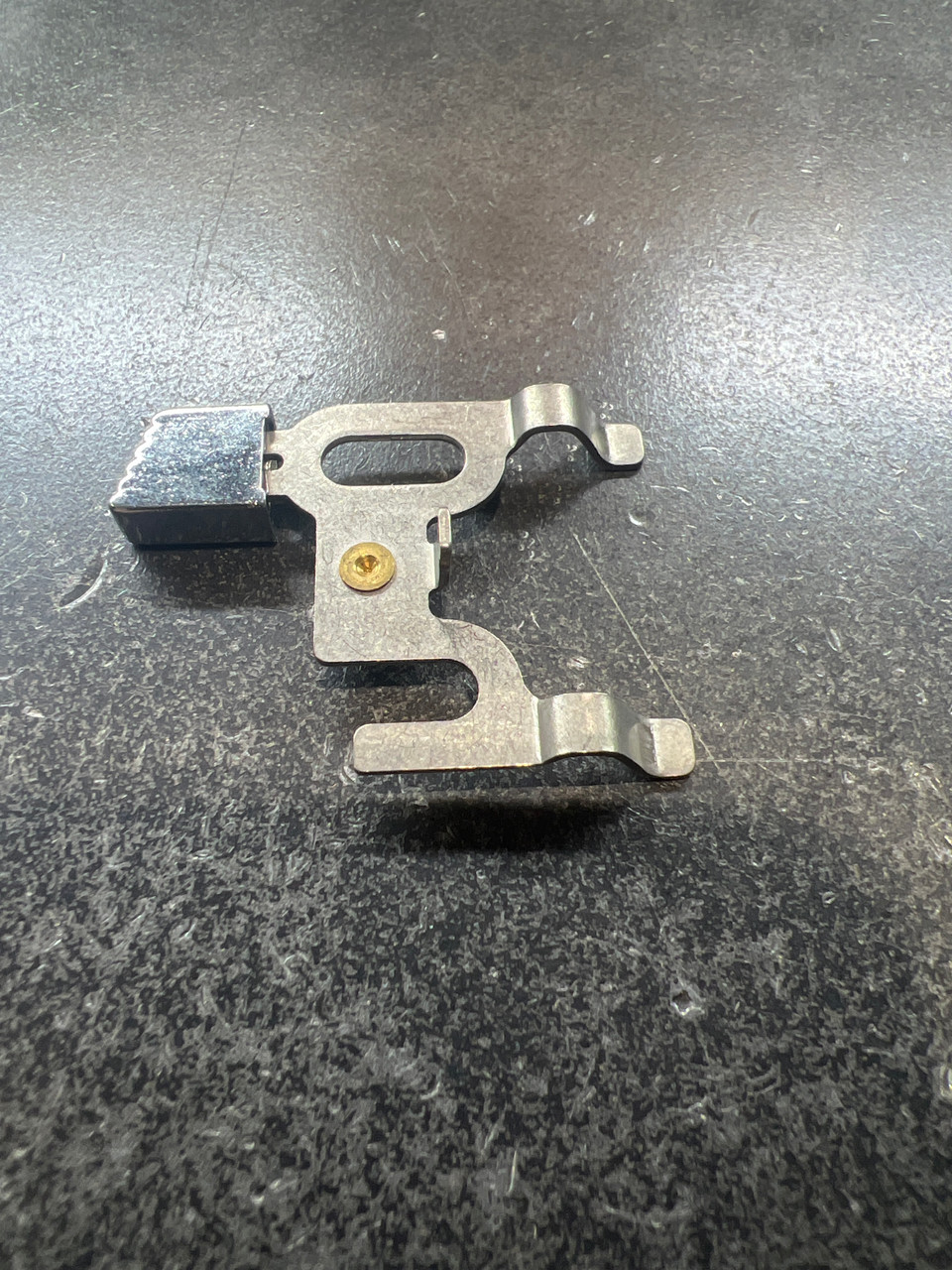 B33-7301 CLUTCH LEVER