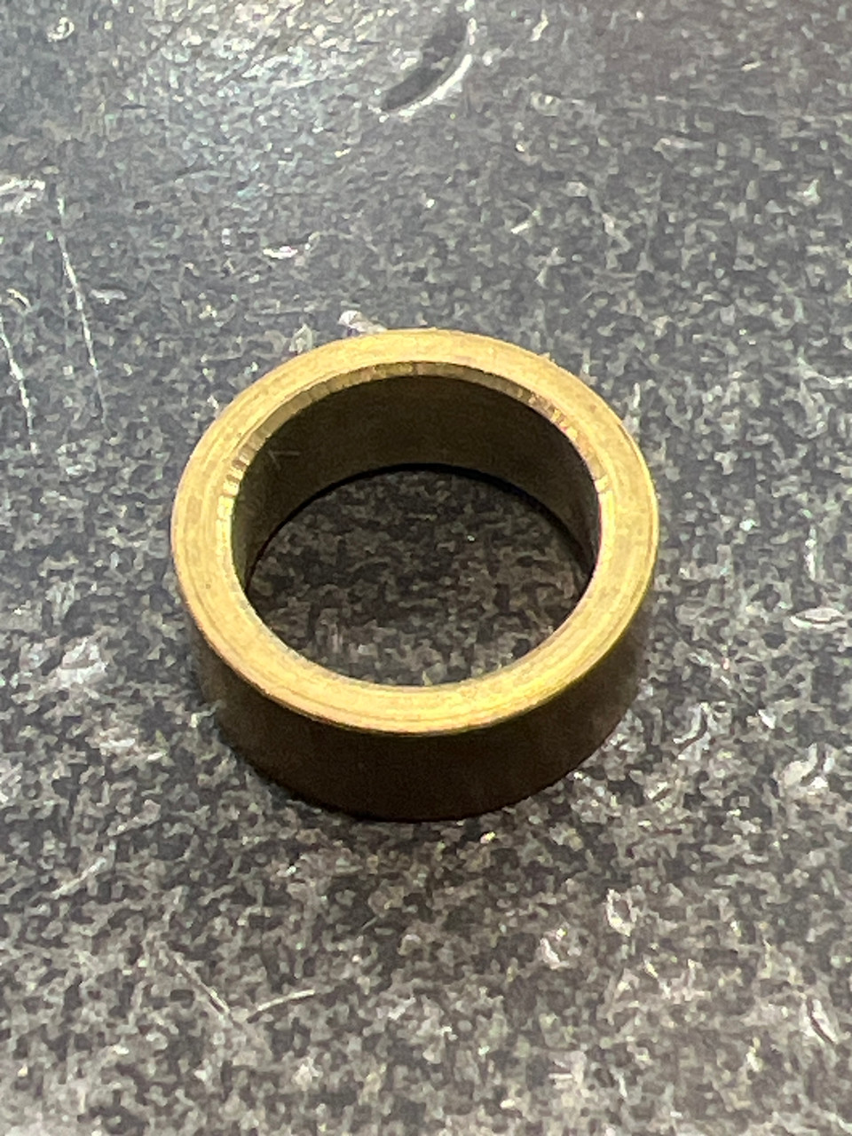 B83-6201 SPACING SLEEVE