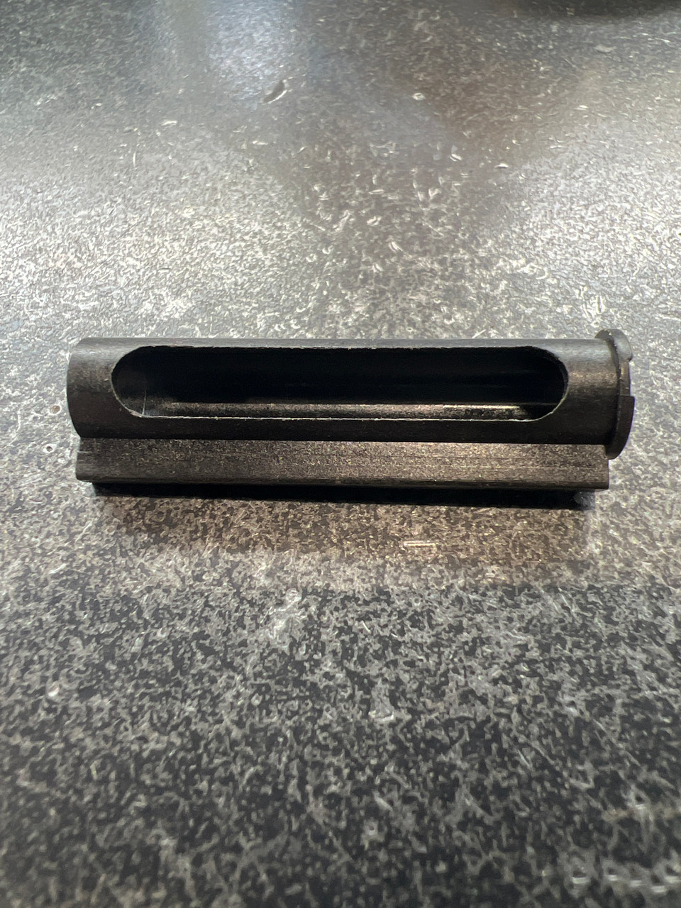 E28-4701 LEVEL WIND GUARD