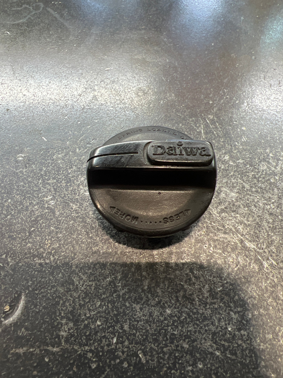 E49-6901 DRAG KNOB