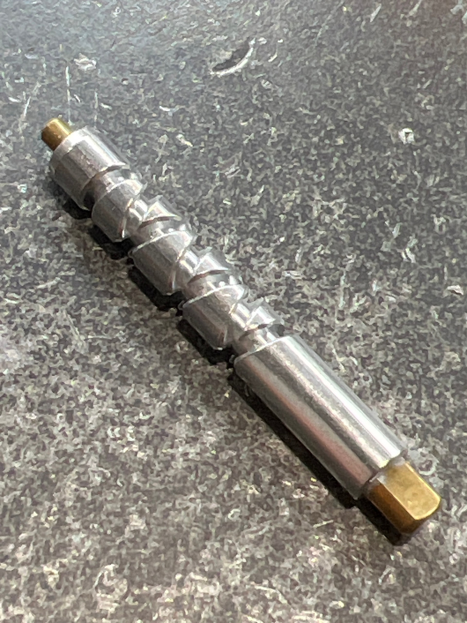 F30-6602 WORM SHAFT