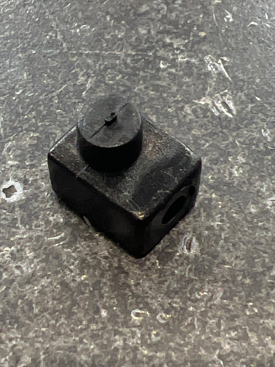 W31-2301 BAIL SPRING HOLDER