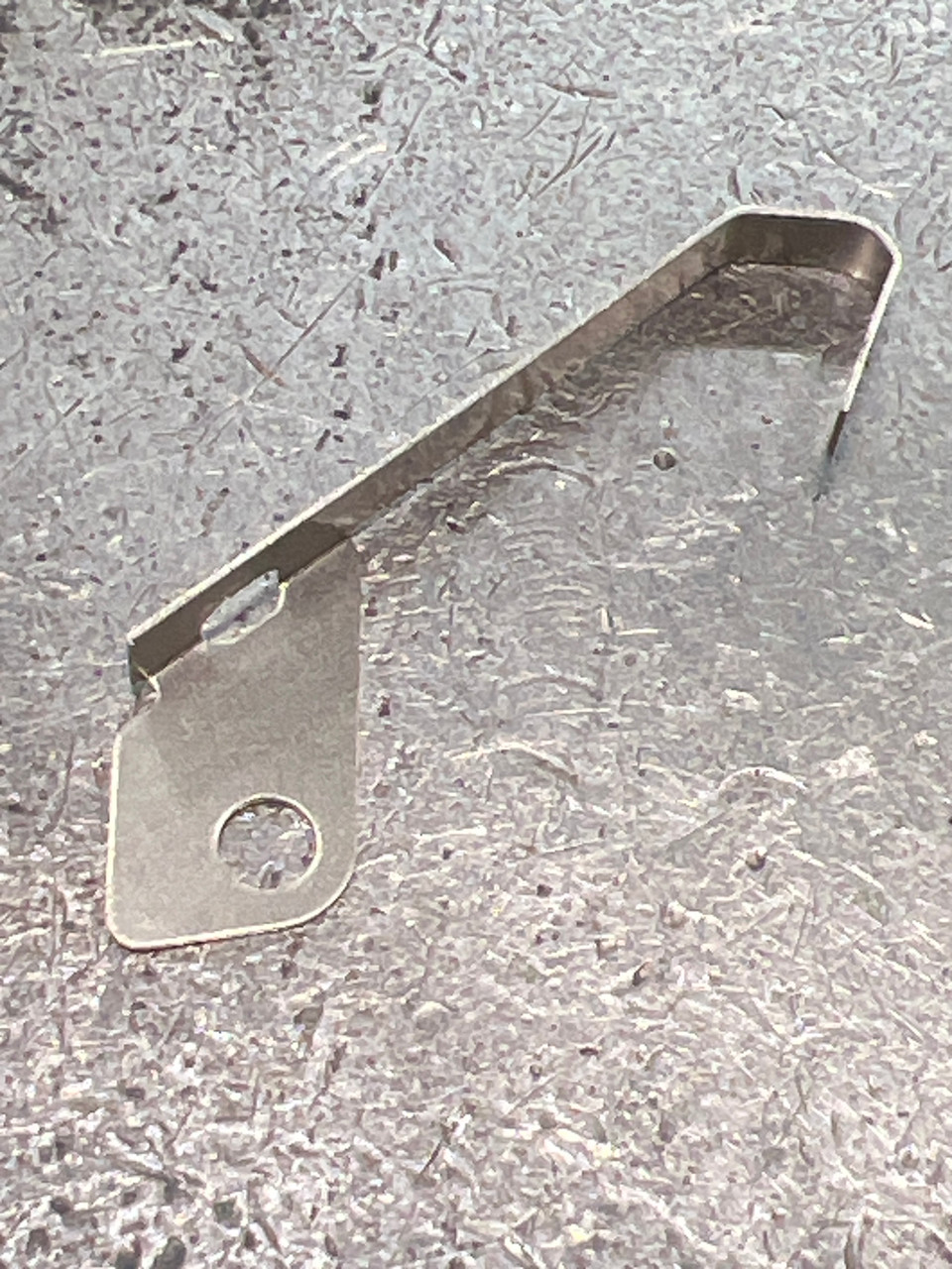 1093479 CLICK SPRING RE-DESIGNED