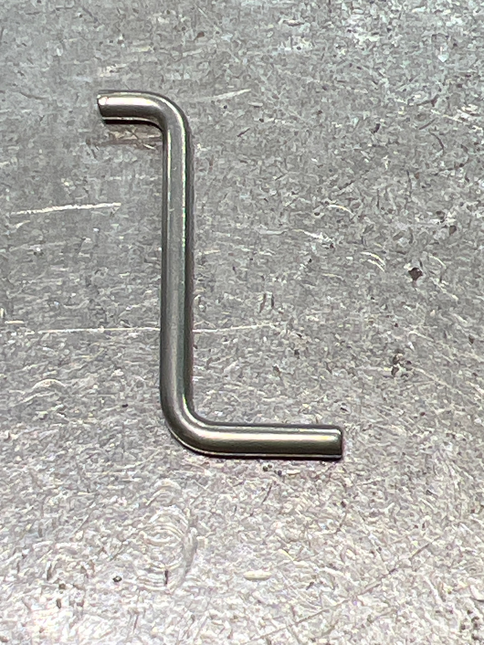 1118086 KICK LEVER
