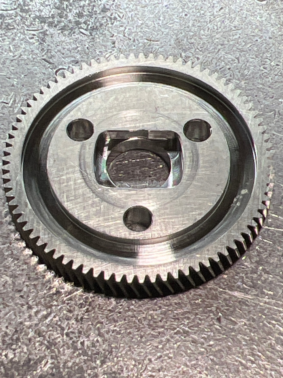 BF012-01 Drive Gear MA12-16