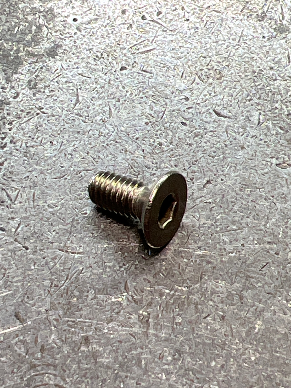 DF065-01 Screw MA12-30T