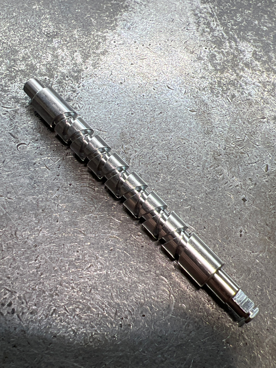 PF072-01 Worm Shaft OFL20