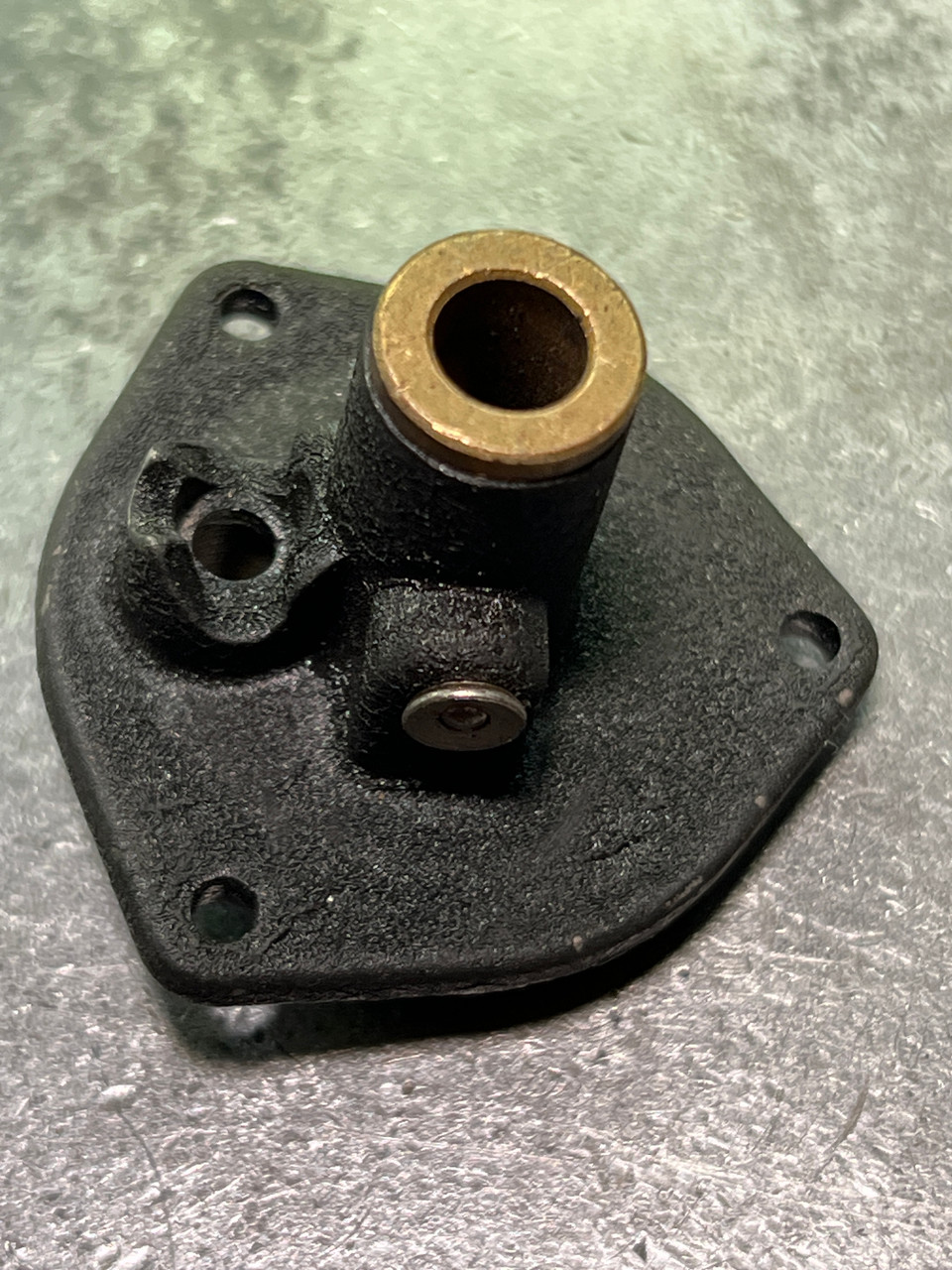 100-567 - Bearing Cover