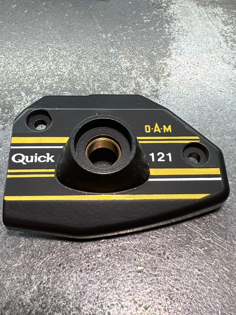 103-404 - Cover Complete