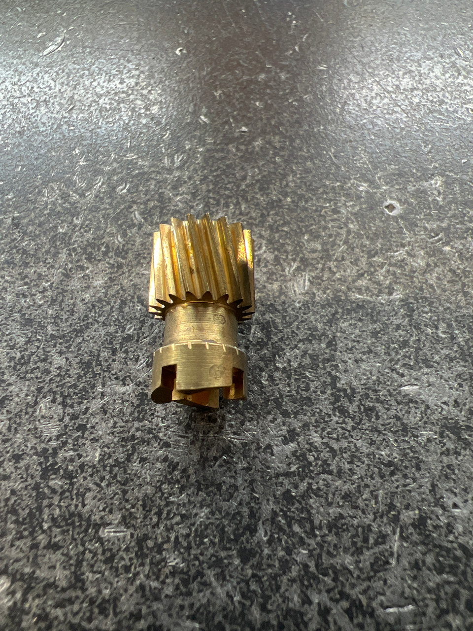 260-2000 PINION GEAR