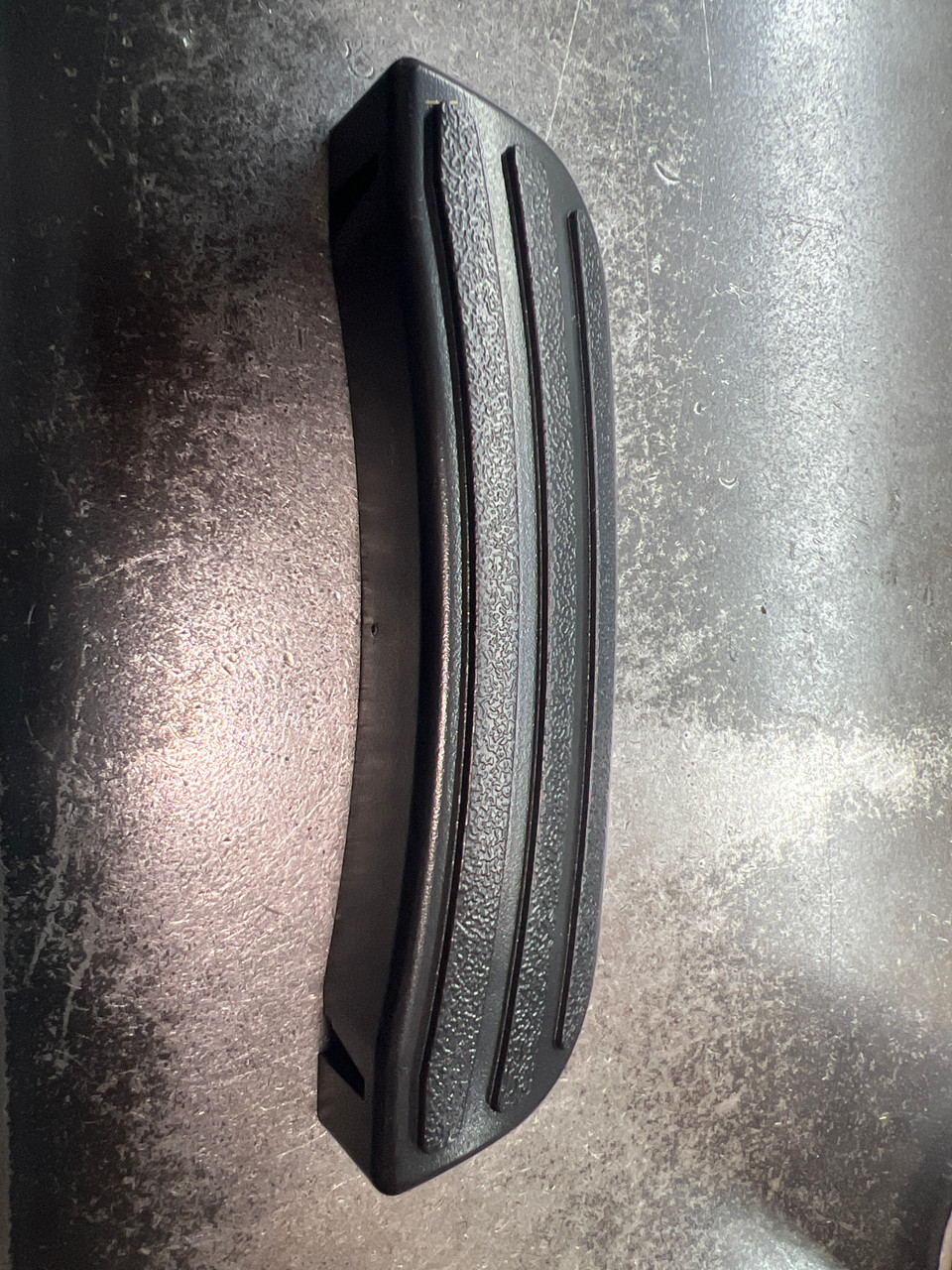 2320217 COVER, HANDLE COSMETIC FW