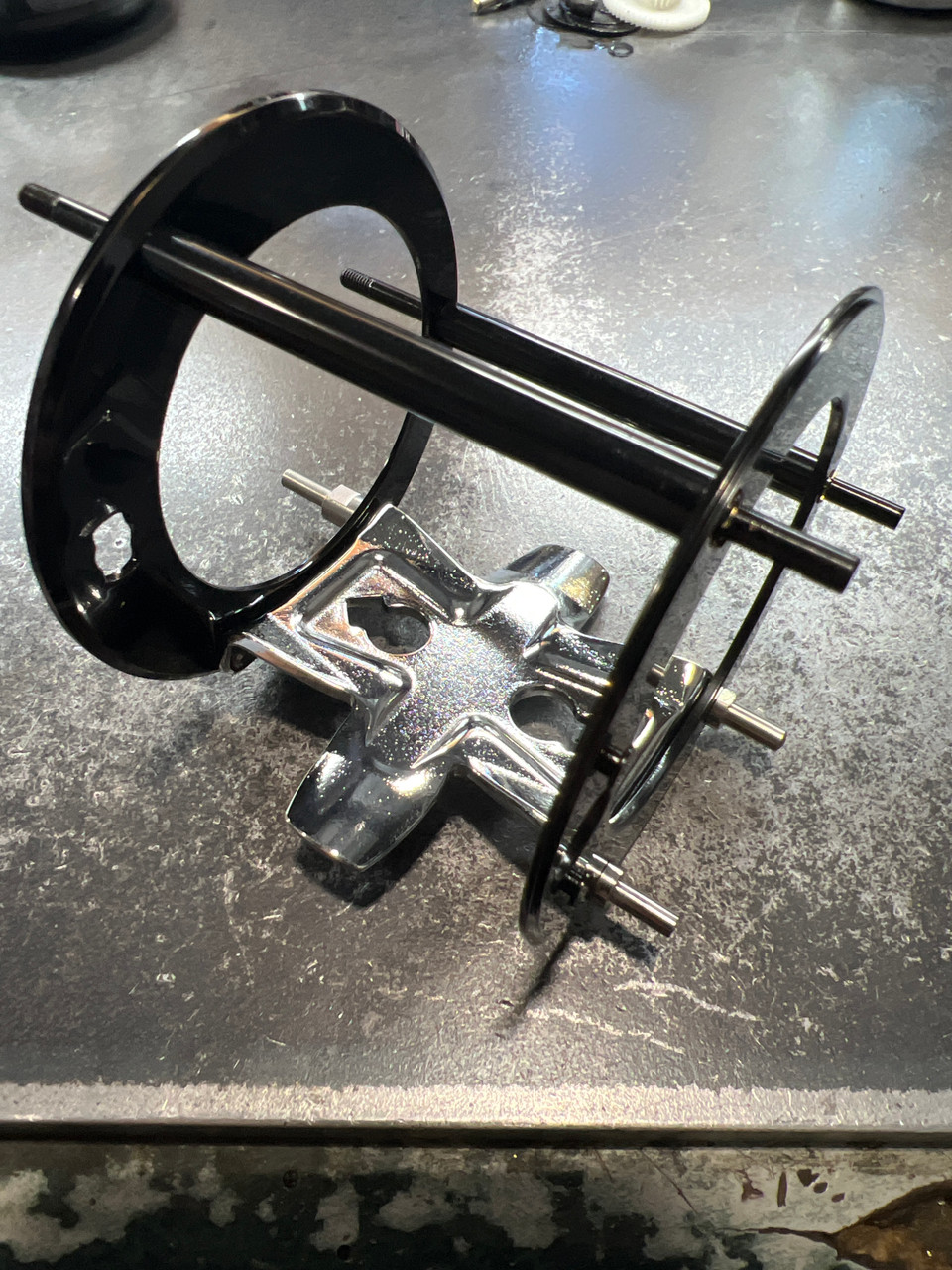 ambassaadeur F•I•V•E Abu Garcia Ambassadeur® C4 Round Baitcast Reel | Abu Garcia