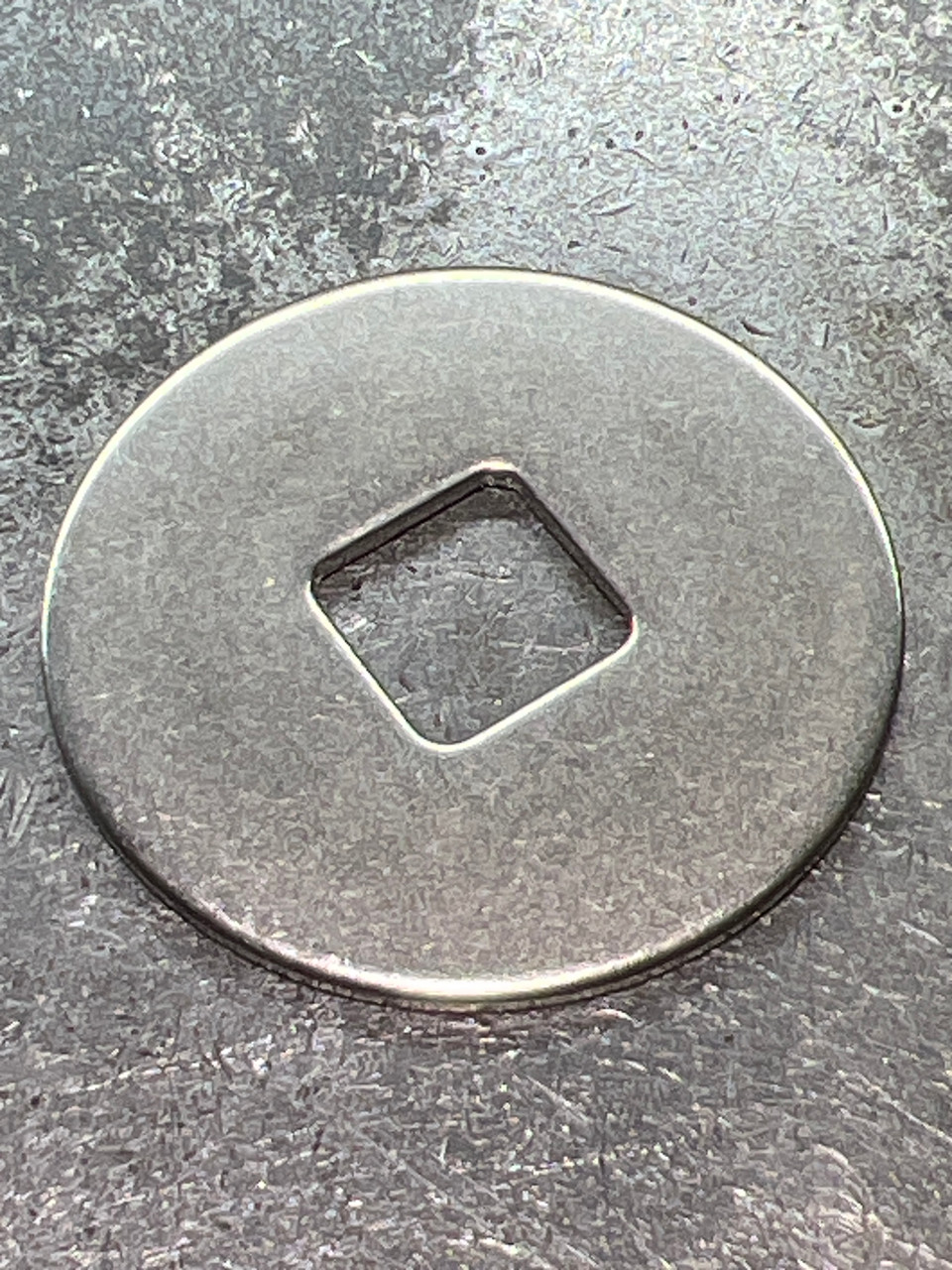 EM045-01 DRAG PLATE