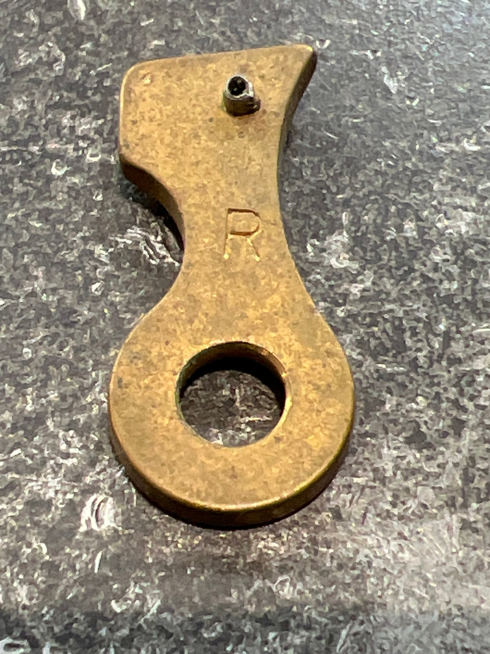 1181475 DOG ASM 15-4FR