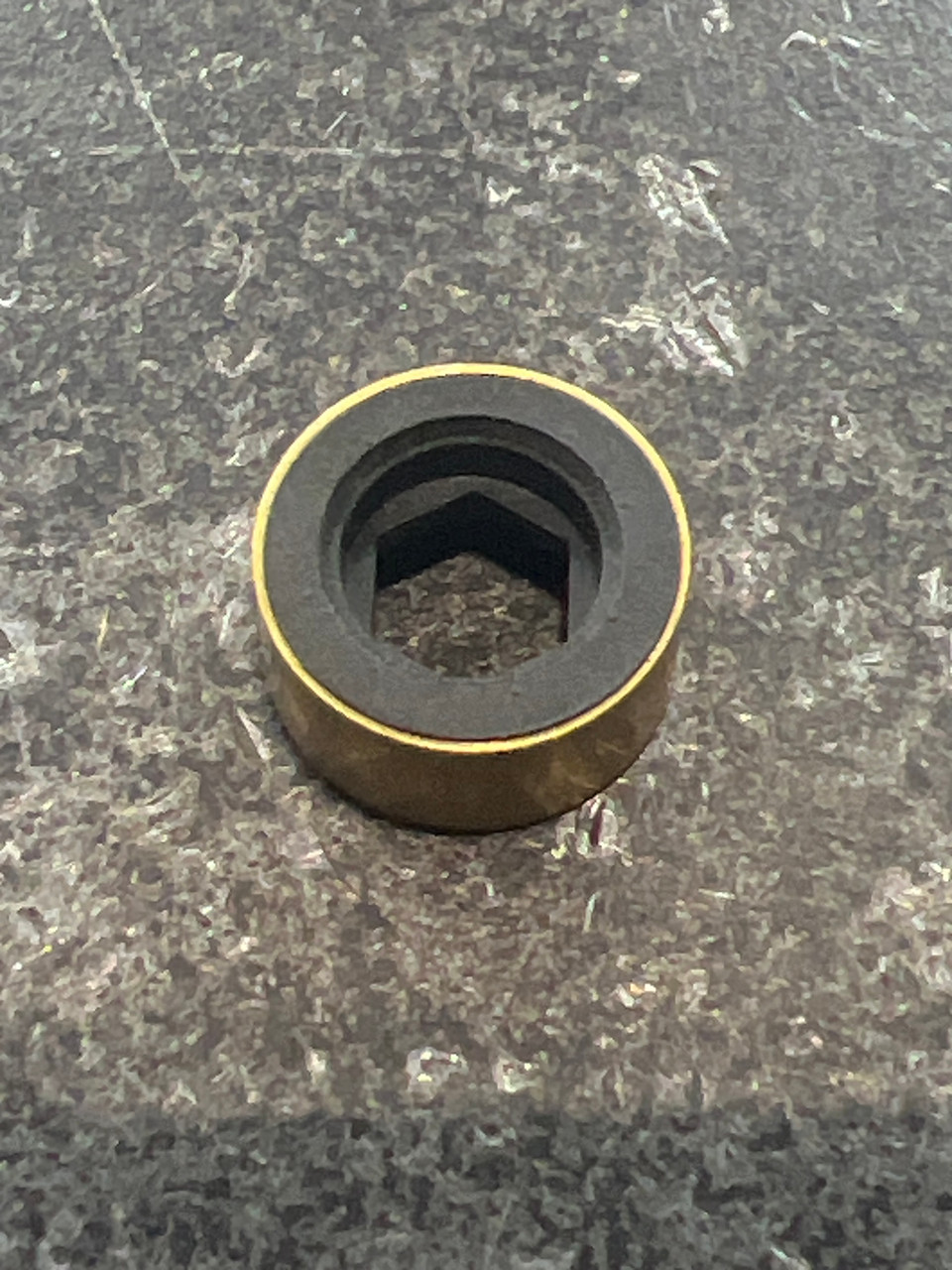 1181526 SPACER HANDLE 15A-900