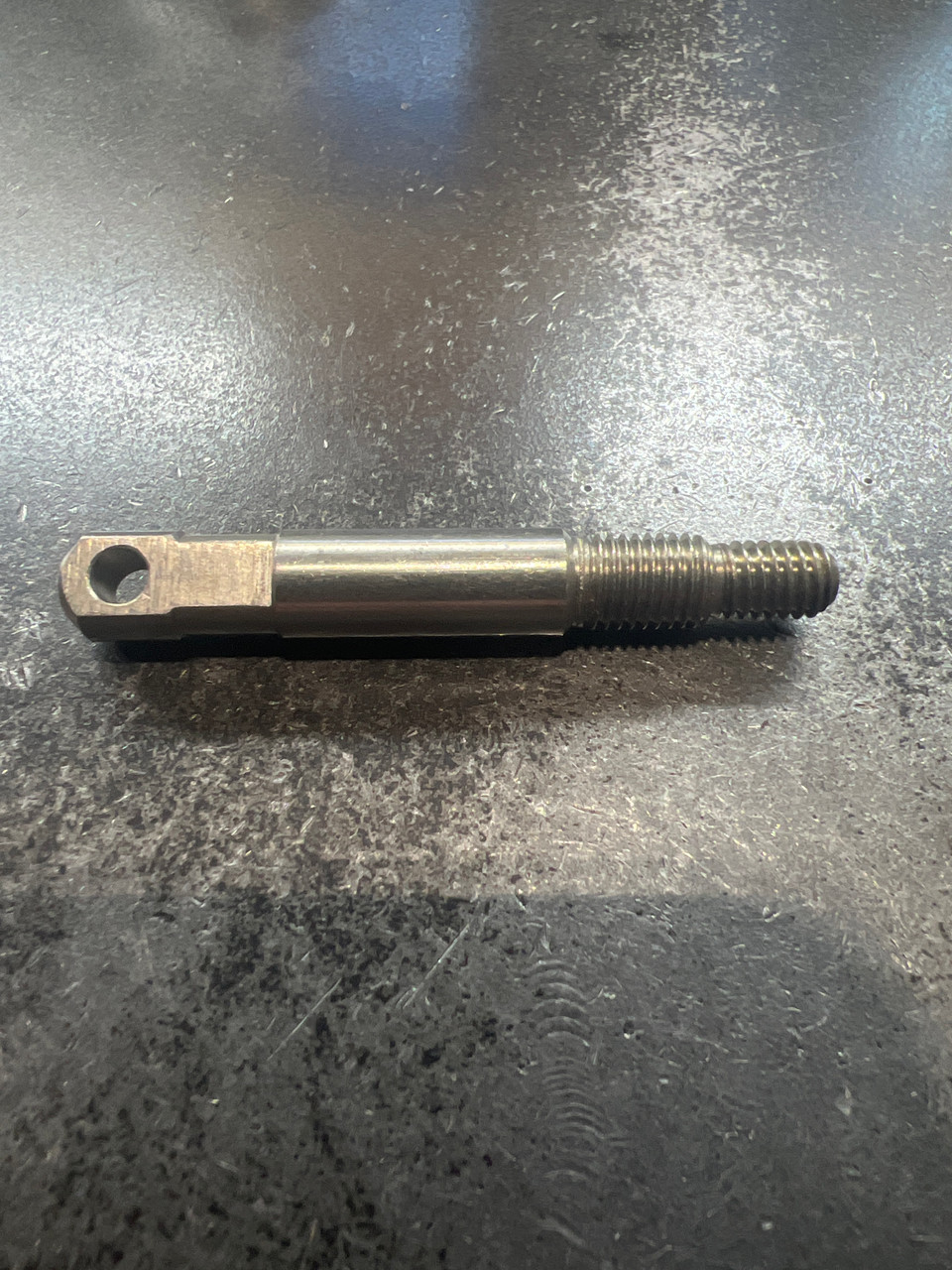 1181558 PIVOT, HANDLE 15G-850