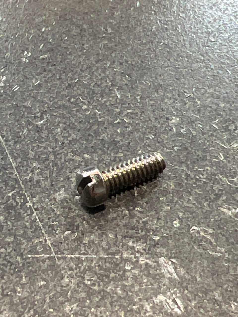 1183179 SCREW 39-4CH